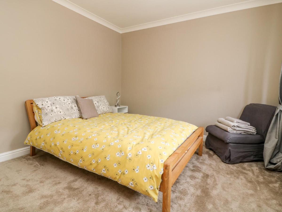 8 Williamson Drive Villa Рипън Екстериор снимка